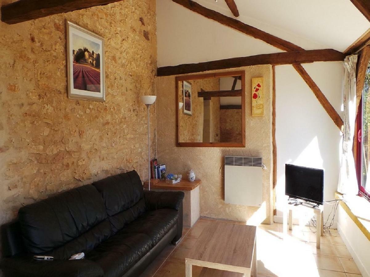 Les Coustilles Saint-Alvere Экстерьер фото